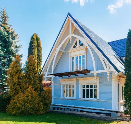 Snowpeak Estate